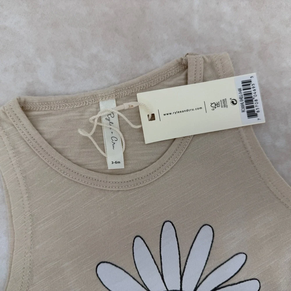 New Rylee + Cru Daisy Tank - Picture 2 of 3